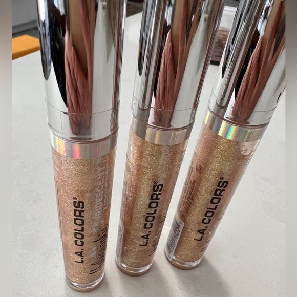 (3) L.A. Colors Holographic Iridescent Lipgloss Bundle - Picture 1 of 6
